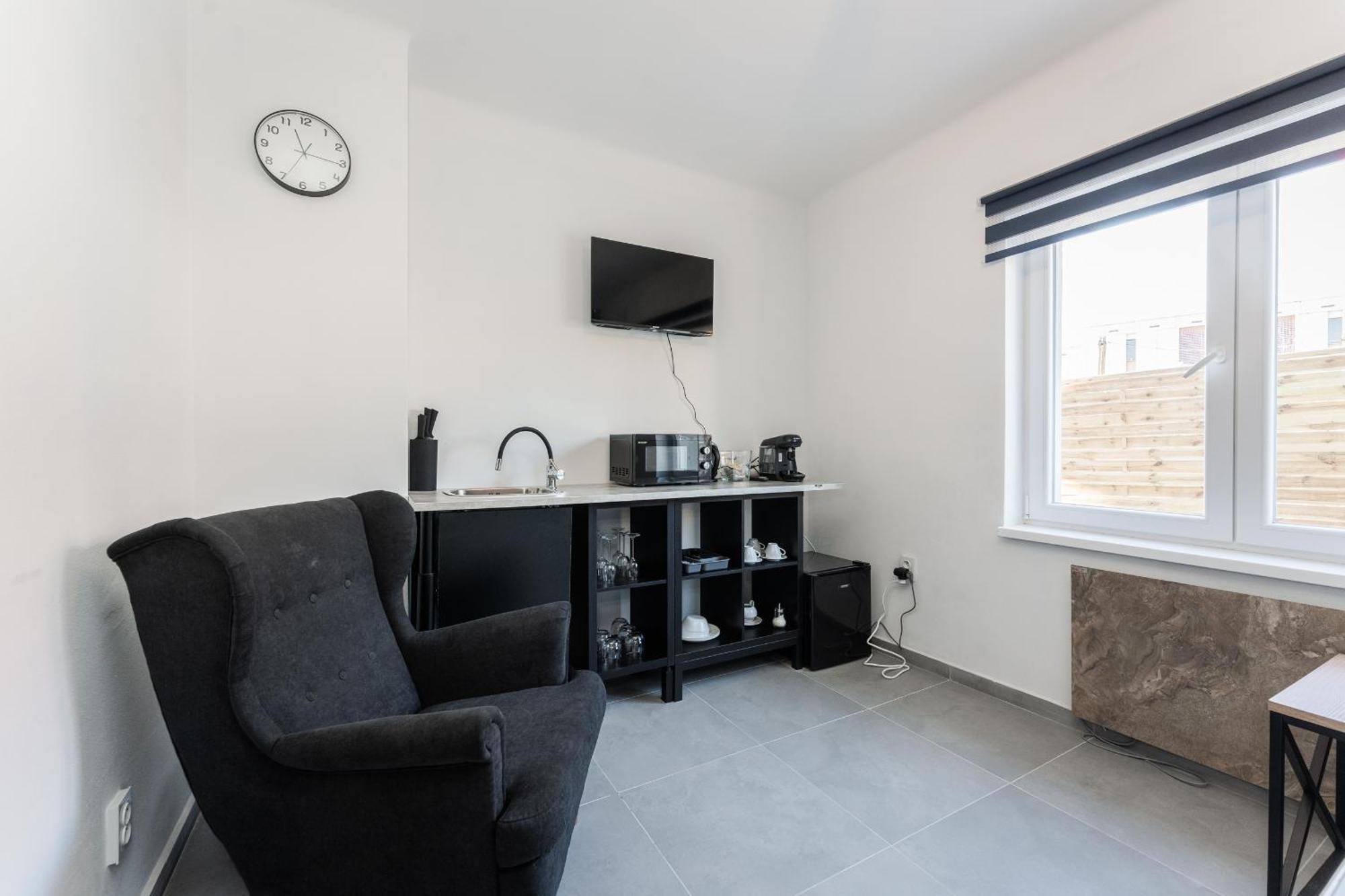 Apartmany Praha-Modrany Buitenkant foto